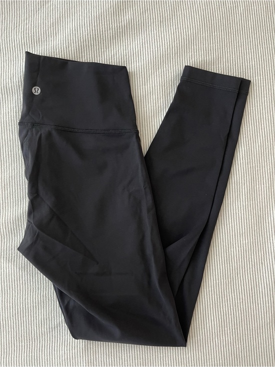 lululemon athletica Pants - Lululemon Wunder Under Size 6